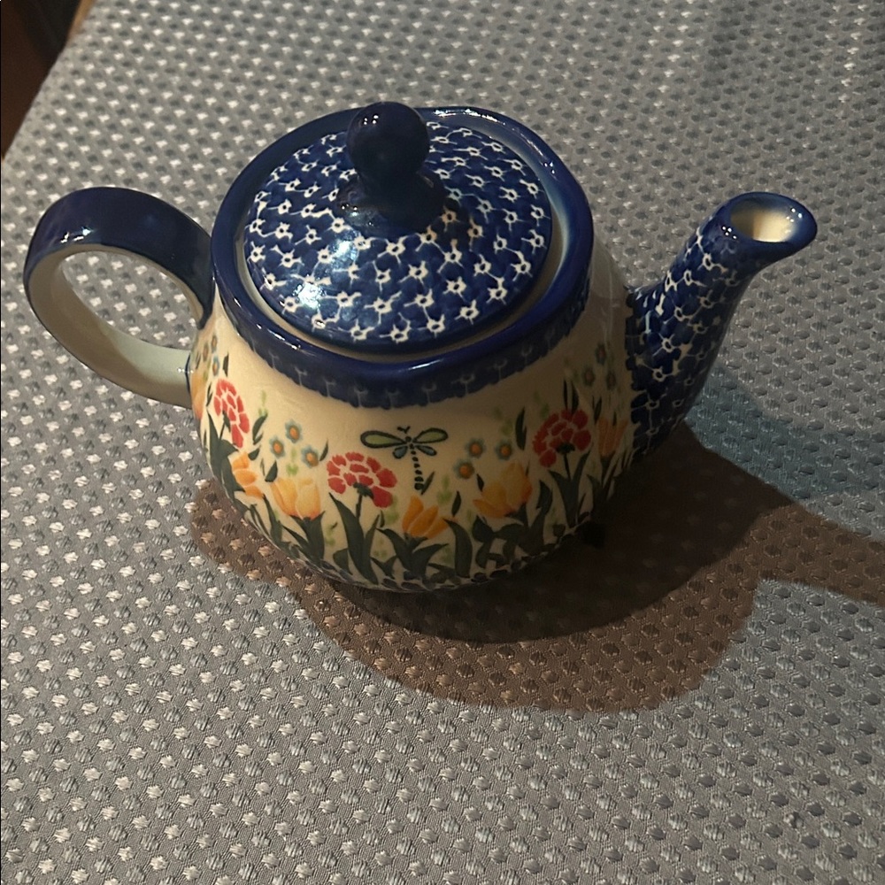 Kalich teapot Floral Blue and White Teapot